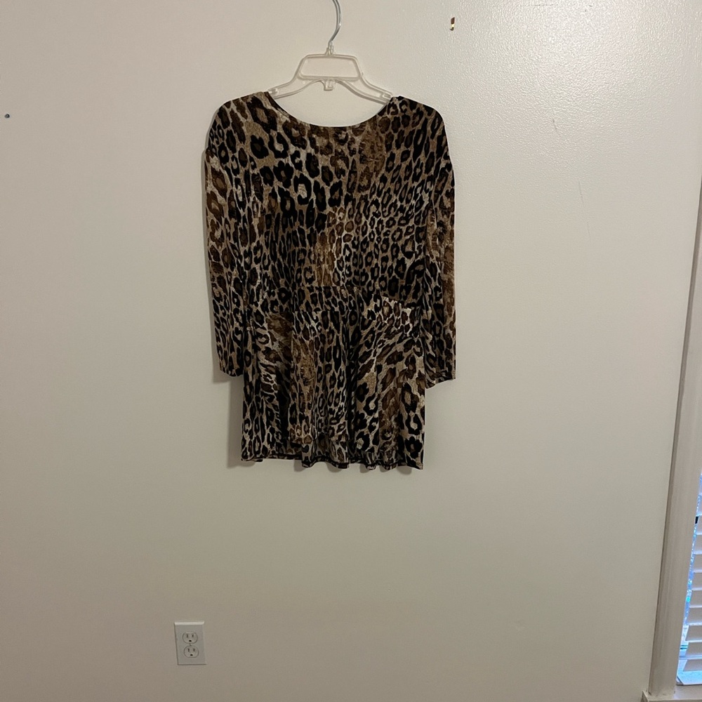 Ava & Grace Brown Leopard Print Blouse